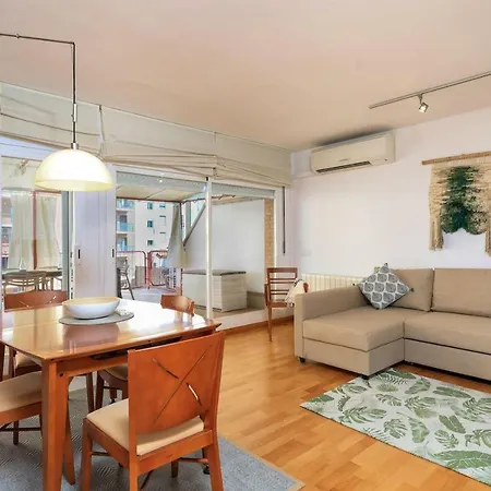 Flateli - Lorenzana 2 Apartmán *